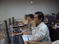 0923computer_036.JPG (87138 bytes)