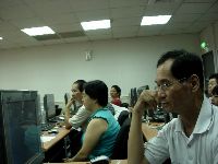 0923computer_056.JPG (83607 bytes)