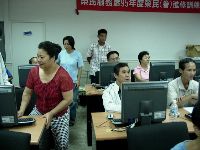 0923computer_067.JPG (101001 bytes)