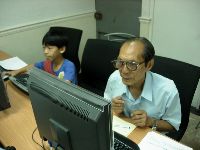 0923computer_074.JPG (80617 bytes)