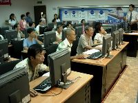 0923computer_080.JPG (119520 bytes)