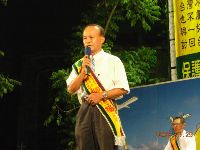 0929-1_013.JPG (99178 bytes)