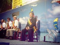 0929-1_039.JPG (114384 bytes)