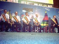 0929-1_046.JPG (132838 bytes)