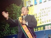 0929-1_051.JPG (128387 bytes)