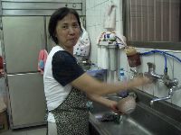 0930moon_007.JPG (84145 bytes)