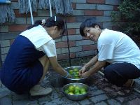 0930moon_016.JPG (92852 bytes)