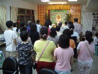 0930moon_023.JPG (106322 bytes)