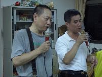 0930moon_030.JPG (80212 bytes)