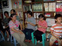 0930moon_041.JPG (134010 bytes)