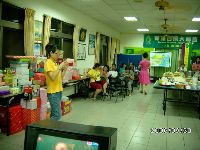 0930moon_059.JPG (120541 bytes)