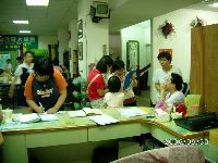 0930moon_062.JPG (113853 bytes)