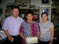 0930moon_083.JPG (129372 bytes)