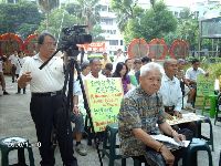 1010_025.JPG (161463 bytes)