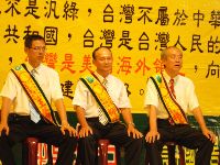 1013_016.JPG (131246 bytes)