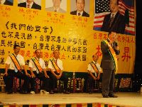 1013_017.JPG (136029 bytes)