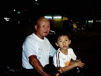 1014-1_031.JPG (68254 bytes)