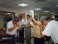 1014_007.JPG (105944 bytes)