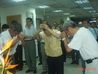 1014_020.JPG (96055 bytes)