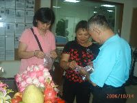 1014_032.JPG (102371 bytes)