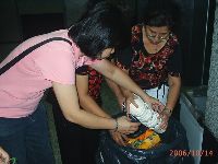 1014_047.JPG (102548 bytes)