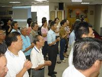 1014_076.JPG (69206 bytes)