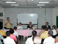 1022_002.JPG (58523 bytes)