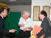 1022_005.JPG (52733 bytes)