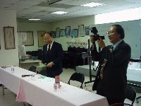 1022_041.JPG (87949 bytes)