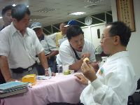 1022_069.JPG (91930 bytes)