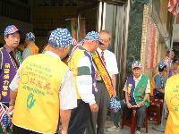 1025_010.JPG (133018 bytes)