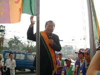 1025_018.JPG (88699 bytes)