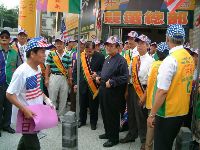 1025_023.JPG (143449 bytes)