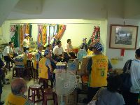 1031_002.JPG (106472 bytes)