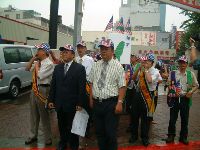 1031_021.JPG (118698 bytes)