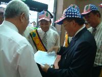 1031_025.JPG (93271 bytes)