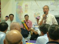 1031_056.JPG (92599 bytes)