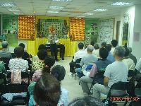 1105_021.JPG (130536 bytes)