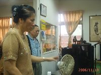 1118_005.JPG (97984 bytes)