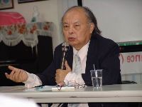 1119_012.JPG (41216 bytes)