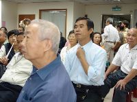 1119_021.JPG (54365 bytes)