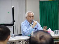 1119_027.JPG (42125 bytes)