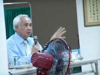 1119_035.JPG (44814 bytes)