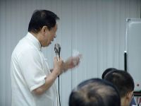 1119_065.JPG (29365 bytes)