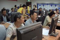 1125-1_015.JPG (87253 bytes)