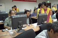 1125-1_046.JPG (87250 bytes)