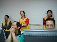 1209_037.JPG (77715 bytes)