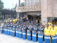 1214_014.JPG (154701 bytes)