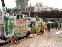 1214_025.JPG (151636 bytes)