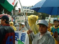 1214_053.JPG (128423 bytes)